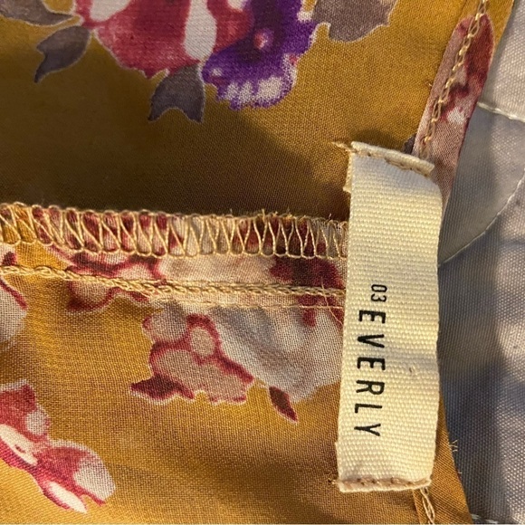 Everly Floral Sleeveless large Mustard tank w roses - Picture 4 of 4